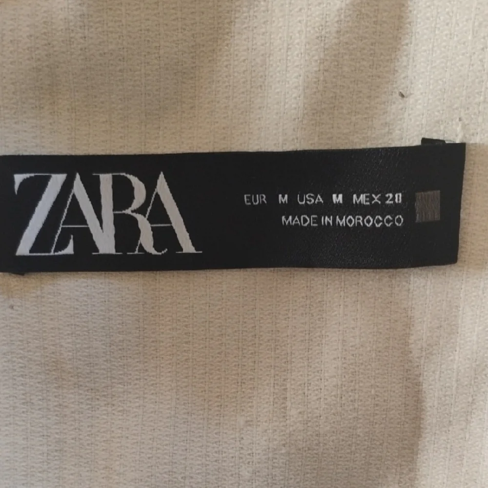 Zara Cream Utility Jacket Corduroy Tailored. Size Medium. Great For Fall. - Picture 2 of 9